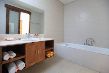 Hotel Pertiwi Bisma 1