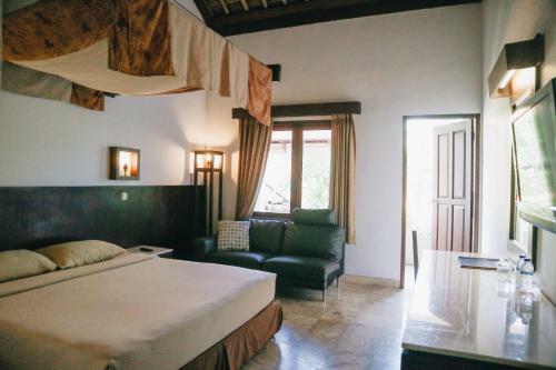 Hotel Kuta Lagoon Resort And Pool Villas