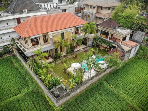 Bed & Breakfast Nang Ade Villa