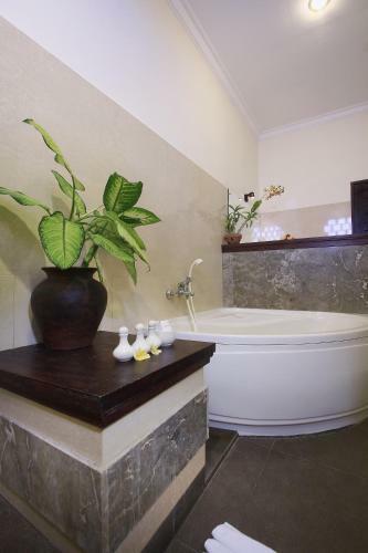 Bed & Breakfast Nang Ade Villa