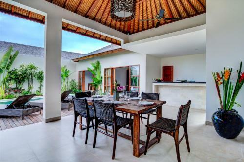 Echo Beach Villa