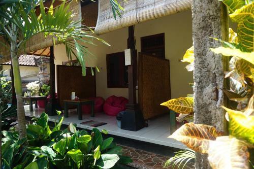 I Gusti Nyoman Oka Homestay