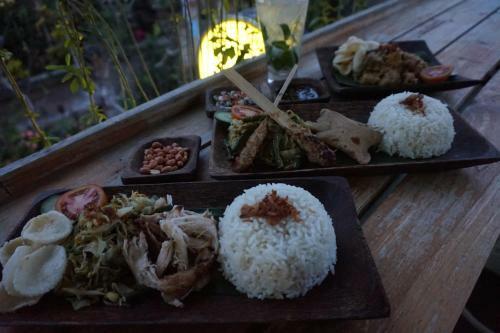 I Gusti Nyoman Oka Homestay