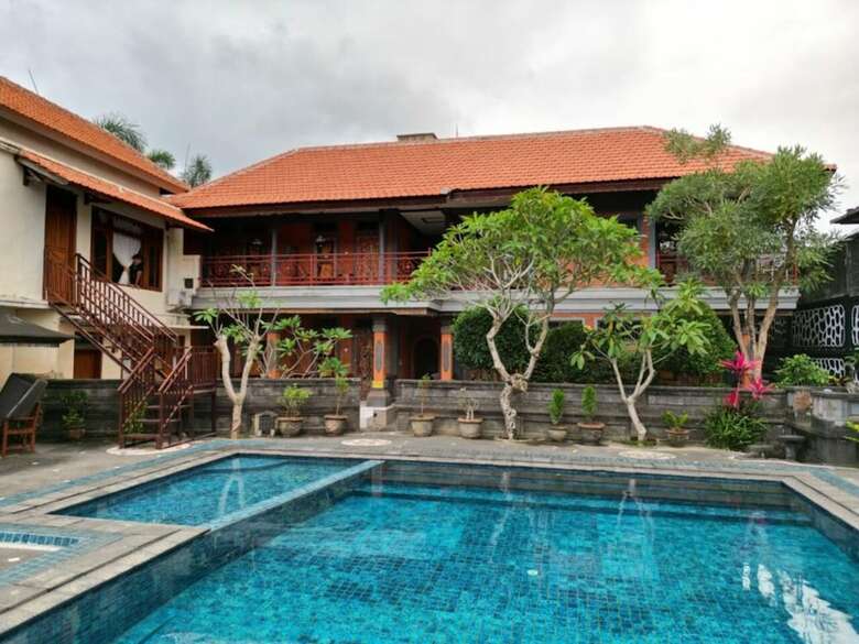 Hostal Pande Permai Bungalows