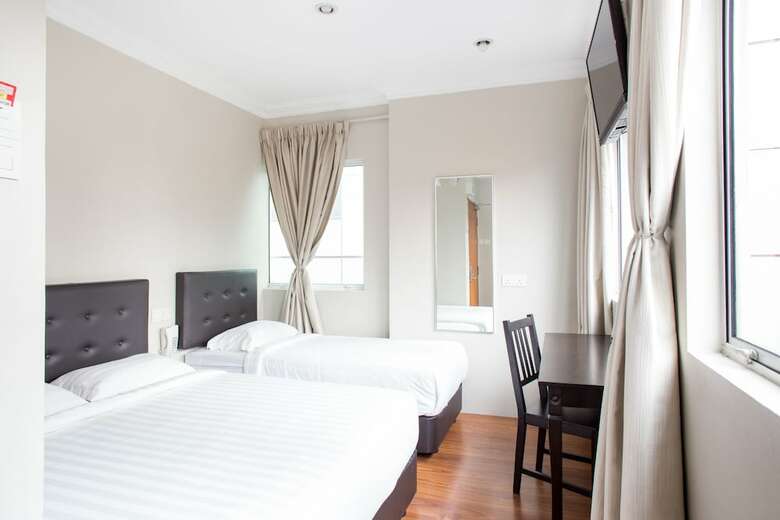 Pj Park Hotel