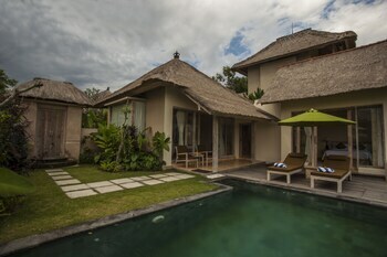 Atta Mesari Villas