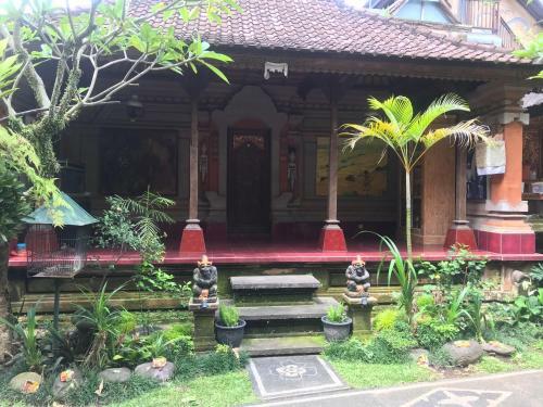 Ode Hostel