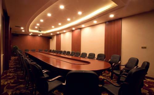 Guilin Golden Crown International Hotel