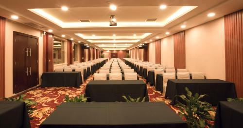 Guilin Golden Crown International Hotel