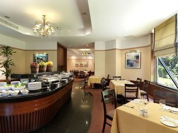 Aparthotel Ambassador Row Hotel Suites By Lanson Place