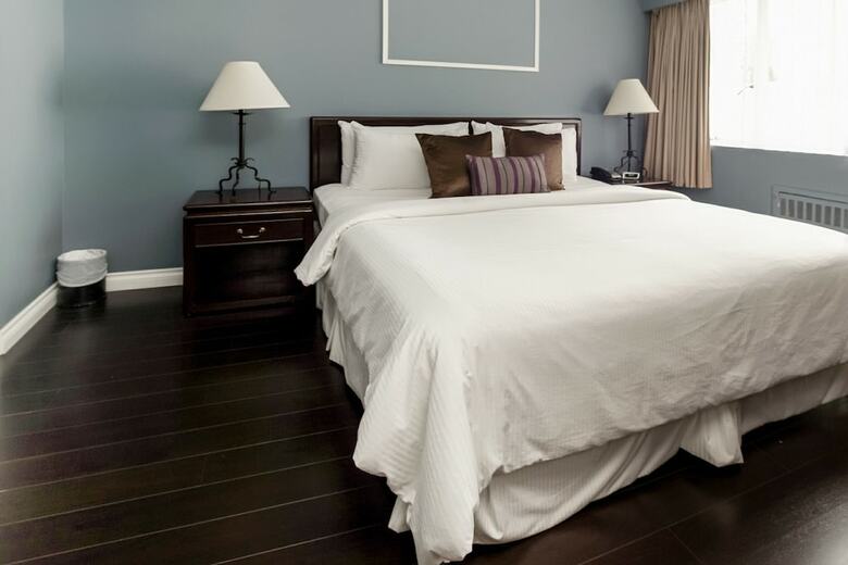 Hotel The Rosellen Suites At Stanley Park (.)