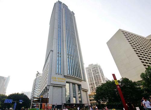 Waifiden Grand Easter International Apartment