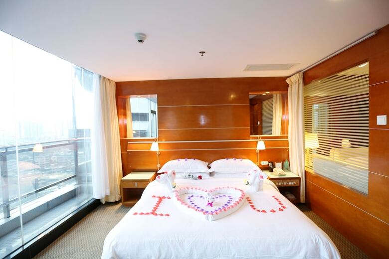 Yihe Hotel Ouzhuang