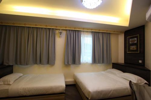 Hostal Shamrock Guest House