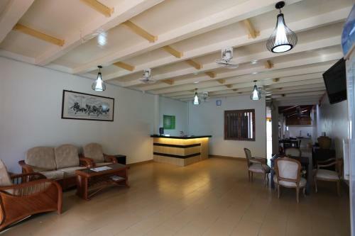 Tengkera Hotel