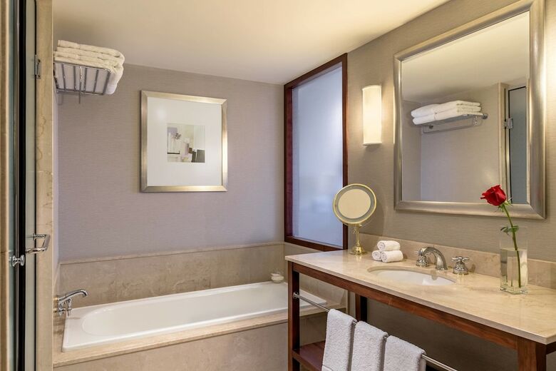 Sheraton Buenos Aires Hotel & Convention Center