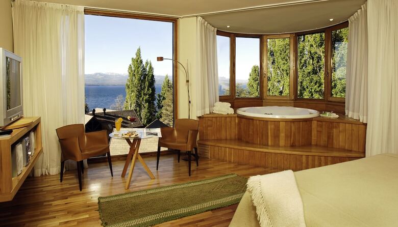 Hotel Design Suites Bariloche