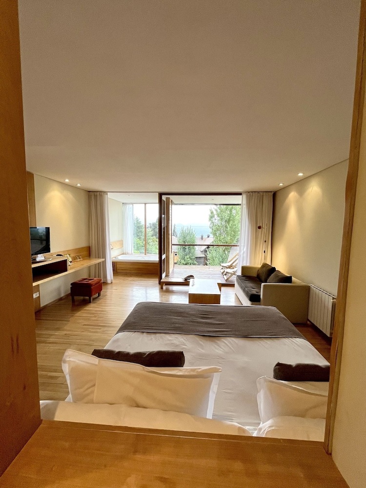 Hotel Design Suites Bariloche