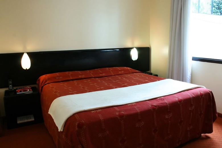 Hotel Plaza San Martin Suites
