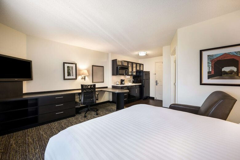 Hotel Candlewood Suites Boston-burlington