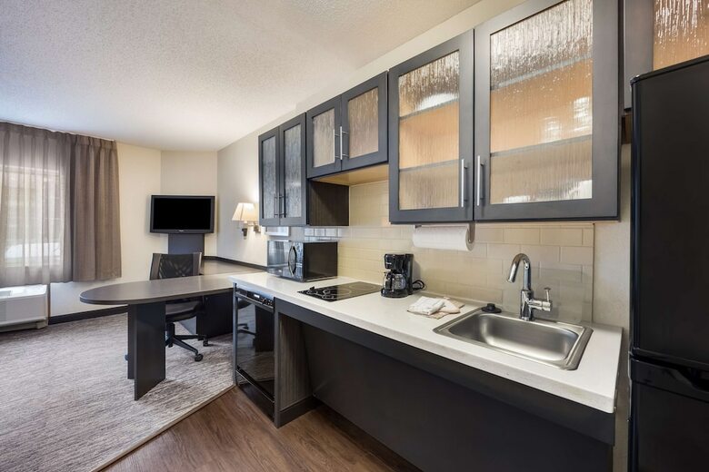 Hotel Candlewood Suites Boston-burlington
