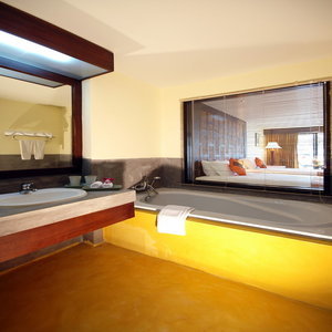 Hotel Takolaburi Cultural & Spa Resort