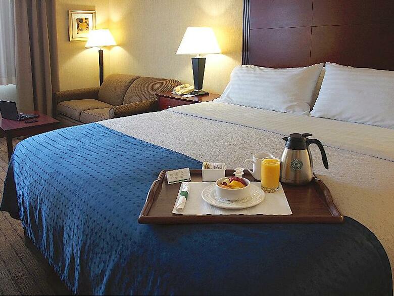 Holiday Inn Hotel & Suites Winnipeg Downtown