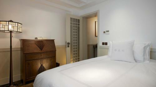 Relais & Chateaux Chaptel Hangzhou Hotel