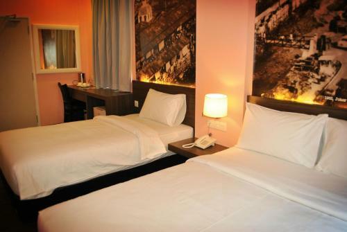 The Grand Jade Hotel