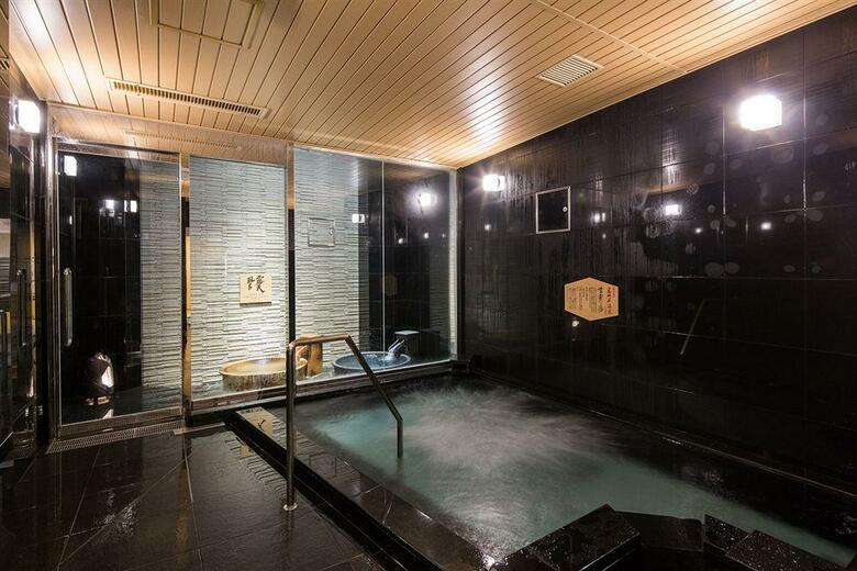 Apa Hotel Shinjuku Gyoenmae