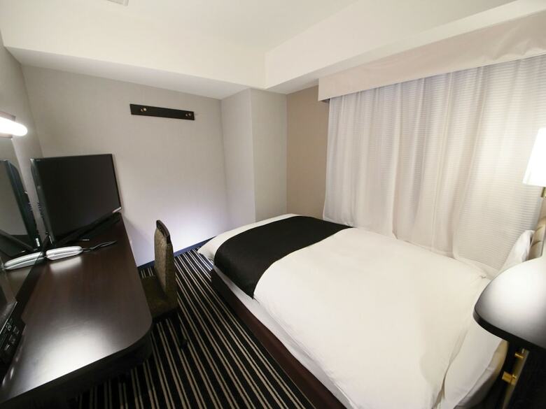 Apa Hotel Shinjuku Gyoenmae