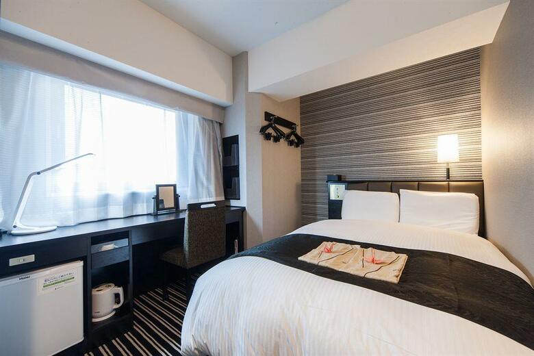 Apa Hotel Shinjuku Gyoenmae