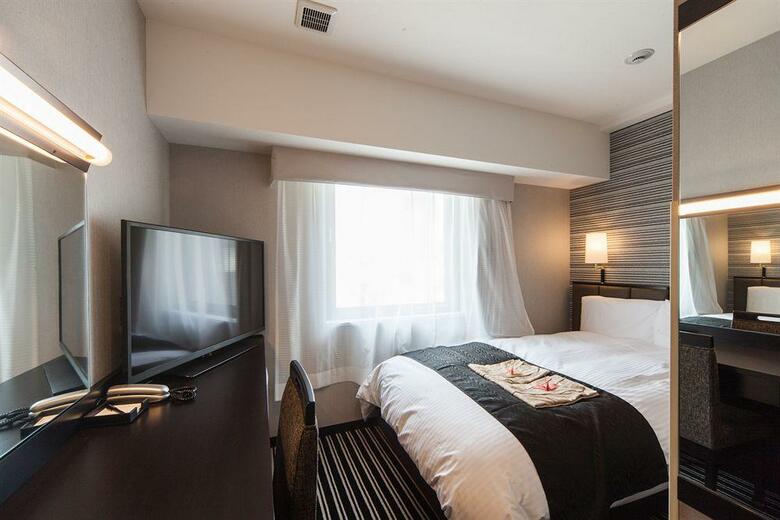 Apa Hotel Shinjuku Gyoenmae