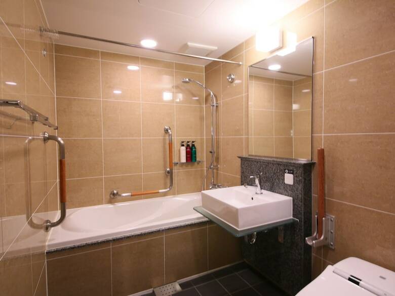 Apa Hotel Shinjuku Gyoenmae