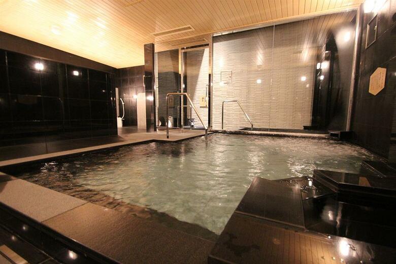Apa Hotel Shinjuku Gyoenmae