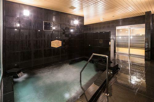 Apa Hotel Shinjuku Gyoenmae
