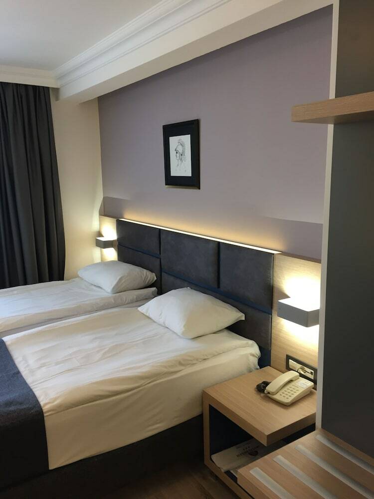Hotel Helen