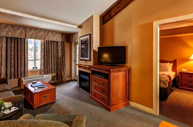 Hotel Pemberton Valley Lodge