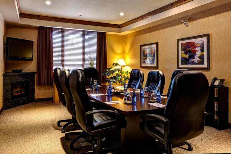Hotel Pemberton Valley Lodge