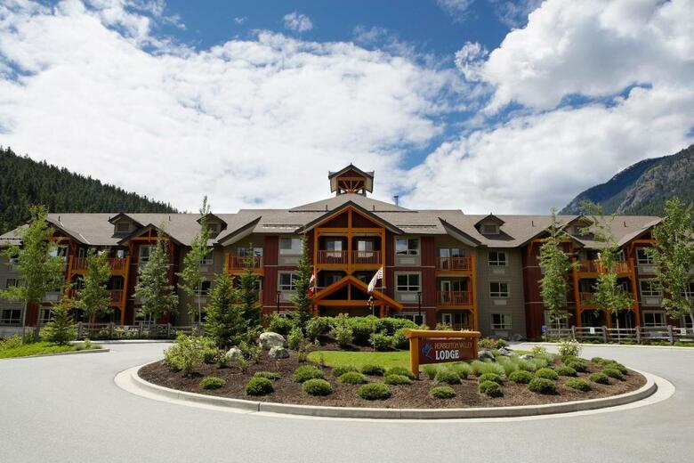 Hotel Pemberton Valley Lodge
