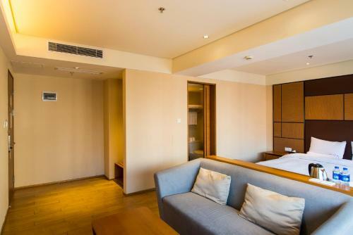 Ji Hotel Lhasa Xizang University