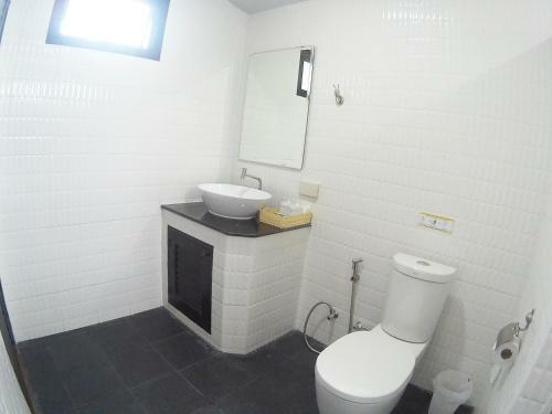 Hotel The Hip Resort @ Khao Lak