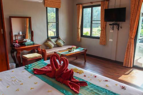 Hotel The Hip Resort @ Khao Lak