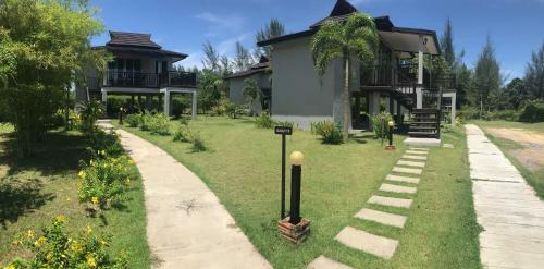 Hotel The Hip Resort @ Khao Lak