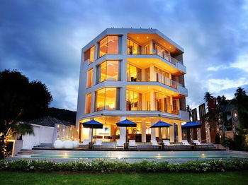 Hotel Beachfront Phuket