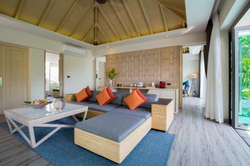 Hotel Mandarava Resort And Spa, Karon Beach