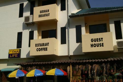 Hostal Thai Life Guesthouse