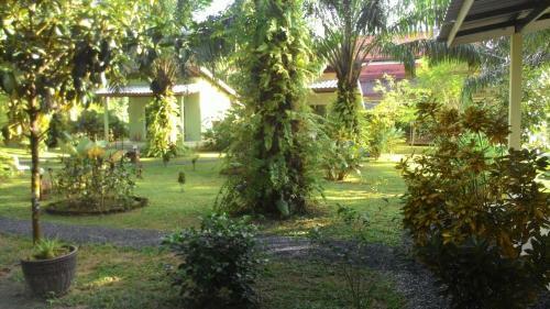 Aathid Garden Khao Lak