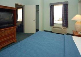 Hotel Cocoa Beach Suites