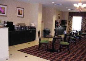 Hotel Comfort Suites